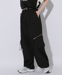 Anui | 【UNISEX/2サイズ展開】クリアピケカーゴスラックス(スラックス)