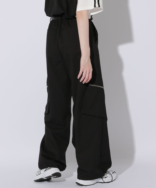 Anui（アニュイ）の「【UNISEX/2サイズ展開】クリアピケカーゴスラックス（スラックス・レディース・グレー/ブラック・SMALL/MEDIUM）」の6枚目の写真