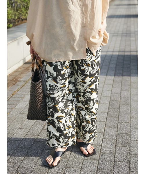 CRAFT STANDARD BOUTIQUE(クラフトスタンダードブティック)の「インド綿アソート柄イージーパンツ(その他パンツ・レディース・ブラック/アイボリー・M/L)」の3枚目の写真