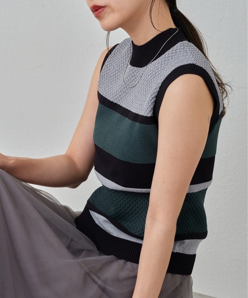 COLONY 2139（コロニートゥーワンスリーナイン）の「マルチボーダー