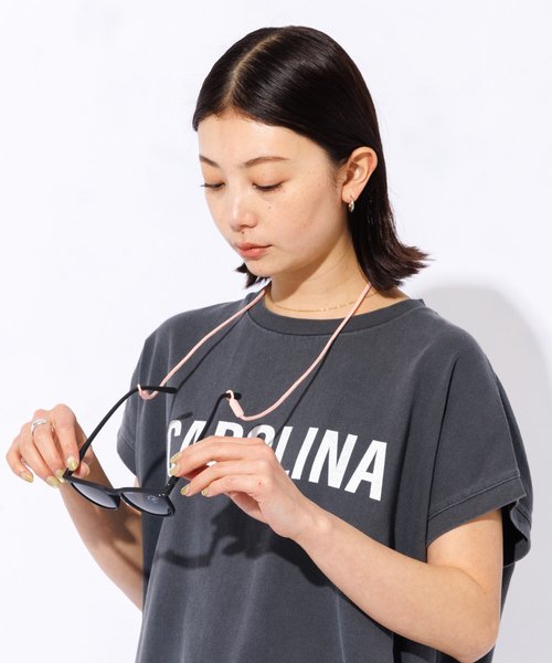 IZIPIZI(イジピジ)の「IZIPIZI DAILY CORD(サングラス・レディース・アイボリー/スモークピンク/セージグリーン/ブラック/インディゴブルー・フリー)」の5枚目の写真