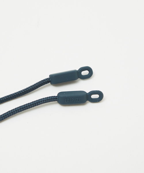 IZIPIZI(イジピジ)の「IZIPIZI DAILY CORD(サングラス・レディース・アイボリー/スモークピンク/セージグリーン/ブラック/インディゴブルー・フリー)」の16枚目の写真