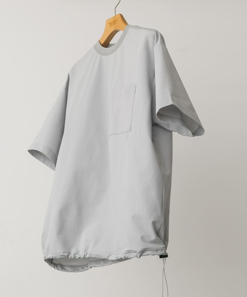 URBAN RESEARCH DOORS(アーバンリサーチドアーズ)の「『吸水速乾/イージーケア/接触冷感』クイックドライ ワッフルメッシュ Tシャツ(Tシャツ/カットソー・メンズ・ライトグレー/モカ/ブラック・MEDIUM/LARGE)」の19枚目の写真