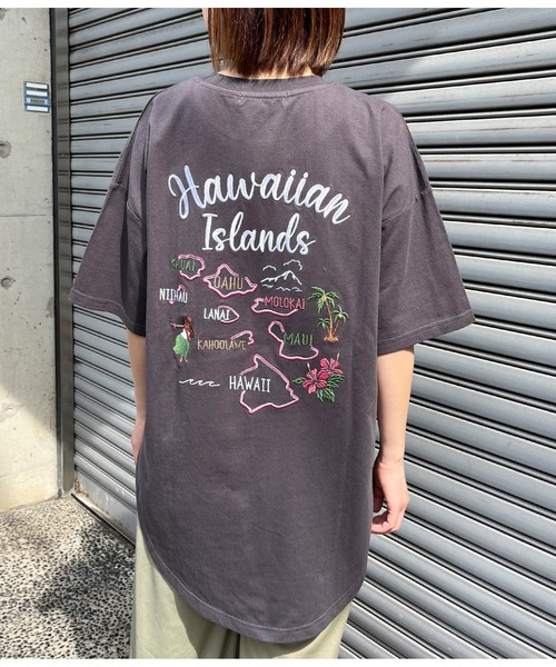 anap mimpi(アナップミンピ)の「HAWAII マップ 刺繍 コットン ビッグ Tシャツ(Tシャツ/カットソー・レディース・アイボリー/ダークグレー・FREE)」の6枚目の写真
