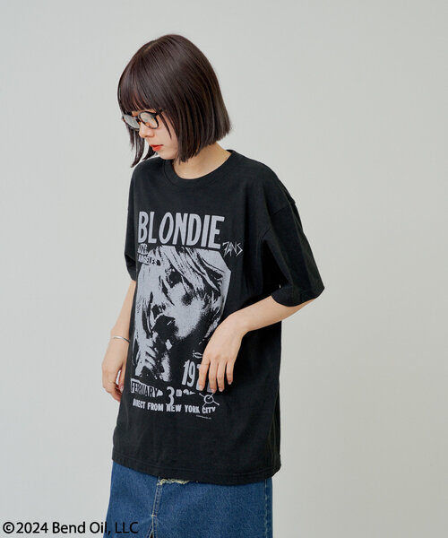 WHIMSIC(ウィムジック)の「【UNISEX】アーティストTシャツ(Tシャツ/カットソー・メンズ・ブラック系その他/ブラック系その他2/ホワイト系その他/ホワイト系その他2・FREE)」の6枚目の写真