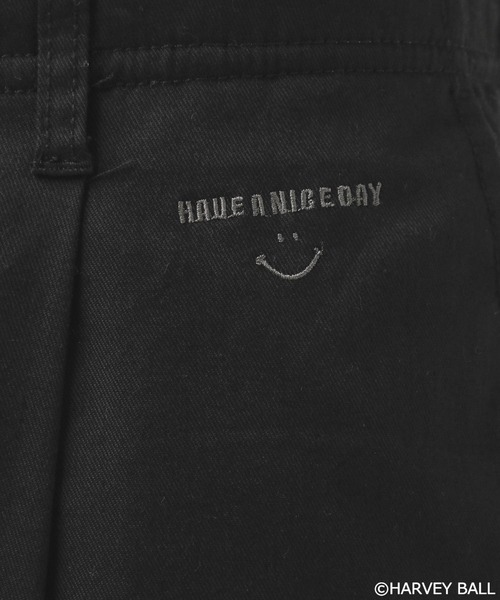 BAYFLOW(ベイフロー)の「【SMILEY FACE(スマイリーフェイス)】SMILEYアンクルパンツ(その他パンツ・メンズ・ベージュ/ブラック・MEDIUM/LARGE)」の14枚目の写真