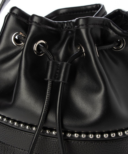 cache cache（カシュ カシュ）の「カシュカシュ cachecache / ボールチェーンポイントタッセルドロストショルダー（ショルダーバッグ・レディース・ブラック/シルバー/ベージュ系その他・FREE）」の9枚目の写真