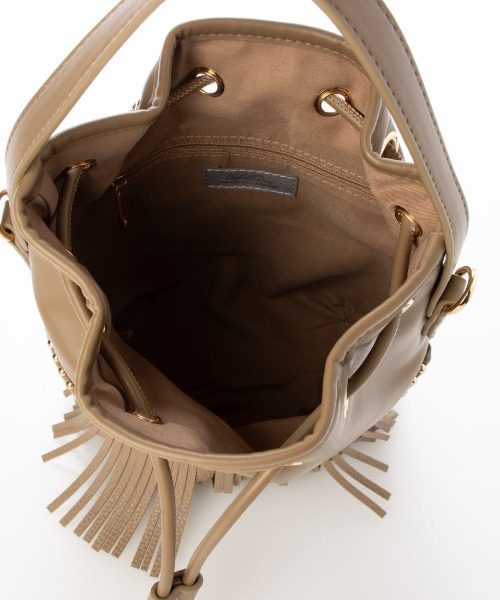 cache cache（カシュ カシュ）の「カシュカシュ cachecache / ボールチェーンポイントタッセルドロストショルダー（ショルダーバッグ・レディース・ブラック/シルバー/ベージュ系その他・FREE）」の14枚目の写真