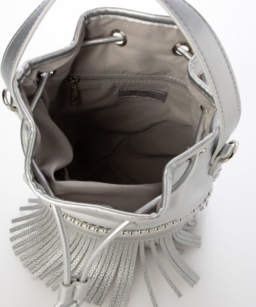 cache cache（カシュ カシュ）の「カシュカシュ cachecache / ボールチェーンポイントタッセルドロストショルダー（ショルダーバッグ・レディース・ブラック/シルバー/ベージュ系その他・FREE）」の19枚目の写真