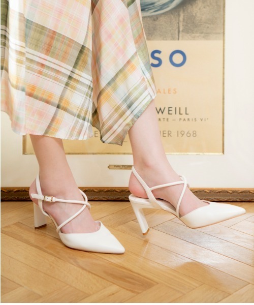 R&E（アールアンドイー）の「【R&E】クロスストラップスティックヒールパンプス（パンプス・レディース・アイボリー/シルバー/ブラック・23cm/22.5cm/22cm/23.5cm/24.5cm/24cm）」の2枚目の写真