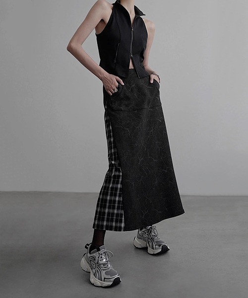 chuclla(チュクラ)の「【CHENTAITAI】マルチway ジップハイネックトップ CTW24a003(その他トップス・レディース・ベージュ/ブラック・M)」の16枚目の写真