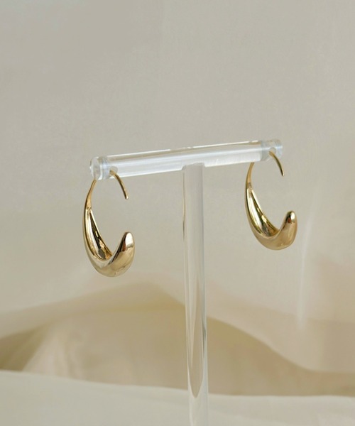 sowang（ソワン）の「メタルフックピアス-metal hook pierce-（ピアス（両耳用）・レディース・シルバー/ゴールド・FREE）」の6枚目の写真