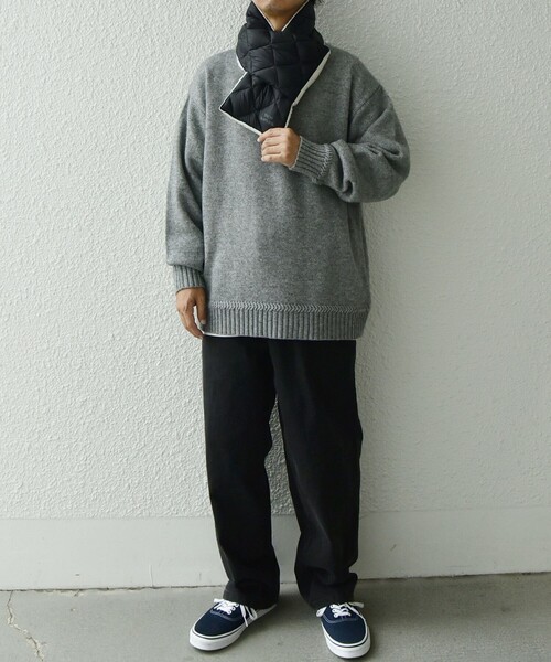 TAION（タイオン）の「【SHIPS any別注】TAION: 〈手洗い可能〉リバーシブル ボア ダウン マフラー◇（マフラー・メンズ・ダークグレー/ブラウン/ブラック/ダークオリーブ・ONE SIZE）」の10枚目の写真