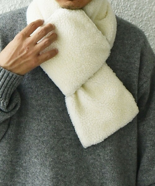 お値下げ‼️新品⭐︎SHIPS Colorsノーカラーダウン（マフラー付） 楽天