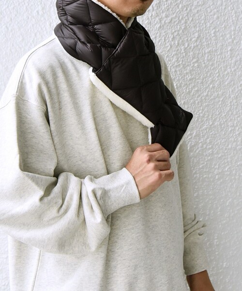 TAION（タイオン）の「【SHIPS any別注】TAION: 〈手洗い可能〉リバーシブル ボア ダウン マフラー◇（マフラー・メンズ・ダークグレー/ブラウン/ブラック/ダークオリーブ・ONE SIZE）」の21枚目の写真