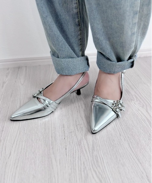 Silly（シリー）の「ローヒールパンプス（パンプス・レディース・ブラック/シルバー・SMALL/MEDIUM/LARGE/X-LARGE）」の7枚目の写真