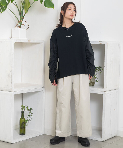 POU DOU DOU(プードゥドゥ)の「布帛シャーリング袖オーバーサイズトップス(Tシャツ/カットソー・レディース・ブラック/ライトブルー/オフホワイト・M)」の15枚目の写真