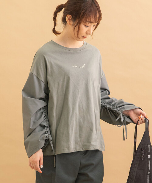 POU DOU DOU(プードゥドゥ)の「布帛シャーリング袖オーバーサイズトップス(Tシャツ/カットソー・レディース・ブラック/ライトブルー/オフホワイト・M)」の20枚目の写真