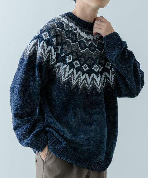 ITEMS URBANRESEARCH(アイテムズ アーバンリサーチ)の「求心柄 モール クルーネック ニット(ニット/セーター・メンズ・ネイビー/グレー/ブラック/アイボリー・MEDIUM/LARGE)」の4枚目の写真