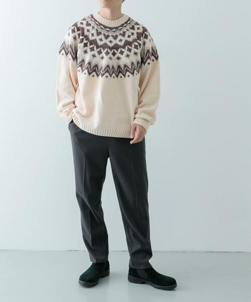 ITEMS URBANRESEARCH(アイテムズ アーバンリサーチ)の「求心柄 モール クルーネック ニット(ニット/セーター・メンズ・ネイビー/グレー/ブラック/アイボリー・MEDIUM/LARGE)」の10枚目の写真