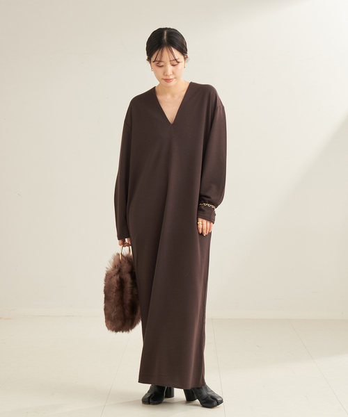 plage(プラージュ)の「elegant jersey ドレス(ワンピース・レディース・ブラック/ブラウン系その他・38/36)」の5枚目の写真