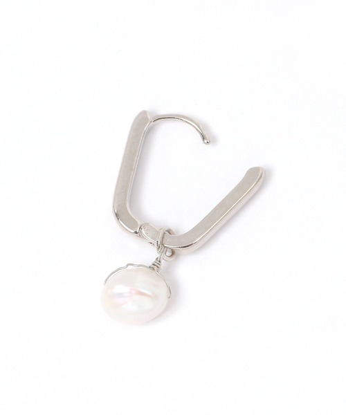studio CLIP(スタディオクリップ)の「フープパールピアス(ピアス(両耳用)・レディース・その他1/その他2・FREE)」の3枚目の写真