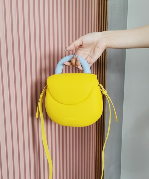 ORiental TRaffic（オリエンタルトラフィック）の「EVAラウンドハンドバッグ G-0013（ハンドバッグ・レディース・ベージュ/イエロー/ピンク/レインボー・ﾌﾘ-）」の2枚目の写真