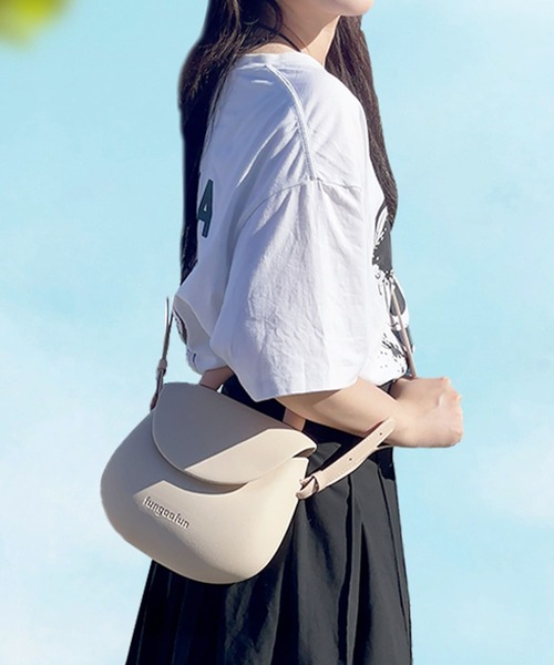 ORiental TRaffic（オリエンタルトラフィック）の「EVAラウンドハンドバッグ G-0013（ハンドバッグ・レディース・ベージュ/イエロー/ピンク/レインボー・ﾌﾘ-）」の6枚目の写真