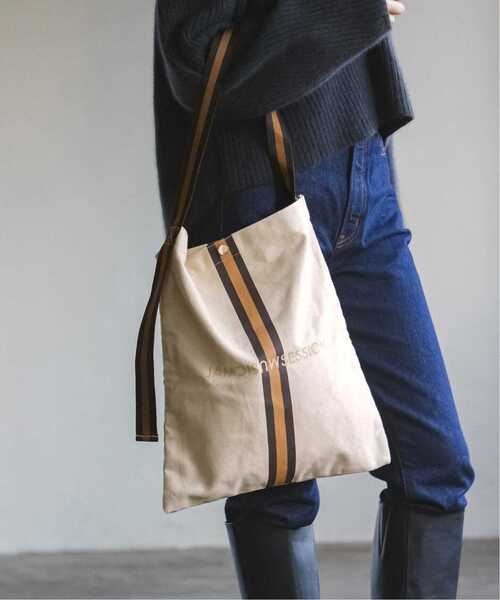 Noble（ノーブル）の「《WEB限定追加》N.Jam/エヌジャム オリジナルキャンバススモールバッグ 8(無地)（トートバッグ・レディース・アイボリー/カーキ・FREE）」の6枚目の写真