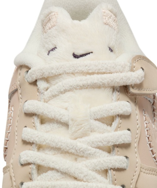 セール】14-22 FORCE 1 LOW EASYON SE 1 FZ4514-100（スニーカー