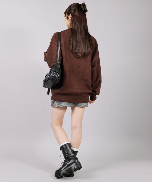 SPINNS(スピンズ)の「グランジ&ストリート/高品質サークルロゴシャギーニット(ニット/セーター・メンズ・チャコール/ブラウン/ブラック・ONESIZE)」の14枚目の写真