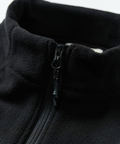 FREAK'S STORE(フリークスストア)の「限定展開 AiRide Warm/エアライド ウォーム リラックスフィット ジップアップ フリースブルゾン(ブルゾン・メンズ・チャコールグレー/ブラック/オリーブ/ネイビー・SMALL/LARGE/MEDIUM)」の7枚目の写真