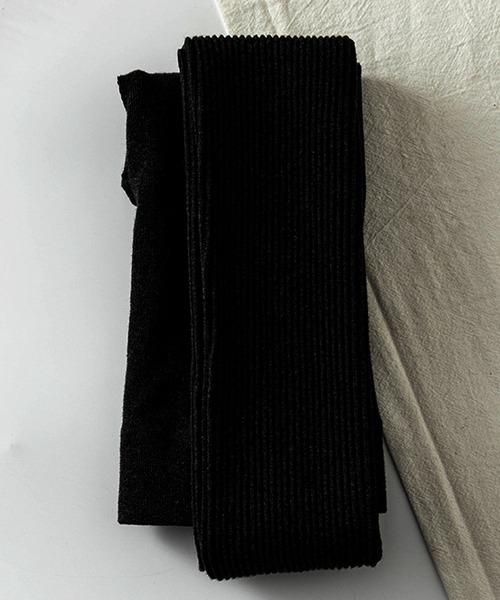 DiamondHearts（ダイヤモンドハーツ）の「リブ細身美脚トレンカ（レギンス/スパッツ・レディース・ダークブラウン/ライトグレー/ホワイト/ベージュ/ダークグレー/グレイッシュベージュ/グレー/ブラック・FREE）」の9枚目の写真