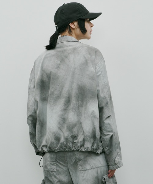 AIVER(アイバー)の「AIVER ムラ染めナイロンボンテージブルゾン(ブルゾン・メンズ・ブラック/ライトグレー/パープル・LARGE/MEDIUM/SMALL)」の8枚目の写真
