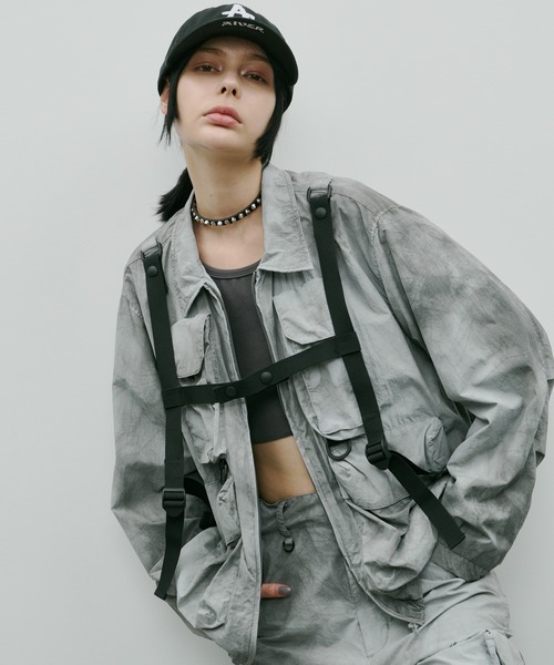 AIVER(アイバー)の「AIVER ムラ染めナイロンボンテージブルゾン(ブルゾン・メンズ・ブラック/ライトグレー/パープル・LARGE/MEDIUM/SMALL)」の7枚目の写真