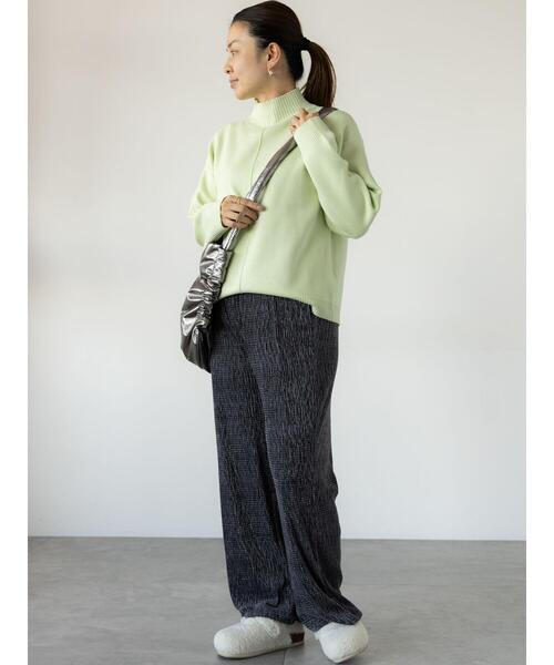 Lugnoncure（ルノンキュール）の「コットンタッチハイネックニット（ニット/セーター・レディース・ミント/チャコールグレー/ピンク/サックスブルー/オフホワイト・F）」の8枚目の写真