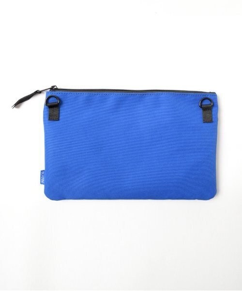 GLAZOS（グラソス）の「【大人向けサイズあり】カラビナ付きサコッシュ（ショルダーバッグ・キッズ・ブラック/ブルー/チャコールグレー/カーキ・フリー）」の8枚目の写真