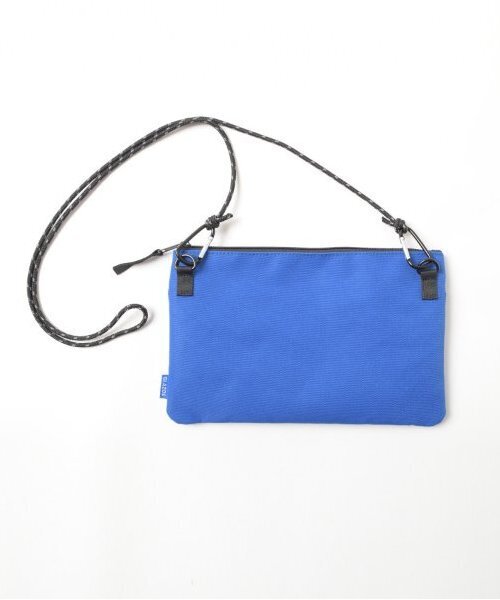 GLAZOS（グラソス）の「【大人向けサイズあり】カラビナ付きサコッシュ（ショルダーバッグ・キッズ・ブラック/ブルー/チャコールグレー/カーキ・フリー）」の9枚目の写真