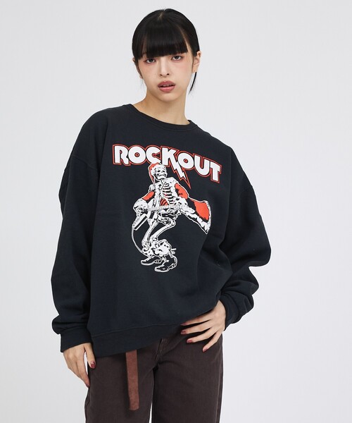 JERZEES(ジャージーズ)の「【JERZEES/ジャージーズ】ROCK OUT/スウェットクルー/ユニセックス(スウェット・メンズ・レッド/ブラック・M/XL/L)」の5枚目の写真