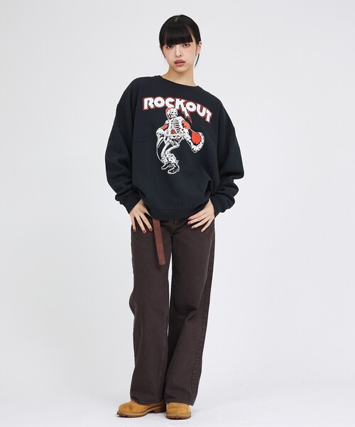 JERZEES(ジャージーズ)の「【JERZEES/ジャージーズ】ROCK OUT/スウェットクルー/ユニセックス(スウェット・メンズ・レッド/ブラック・M/XL/L)」の4枚目の写真
