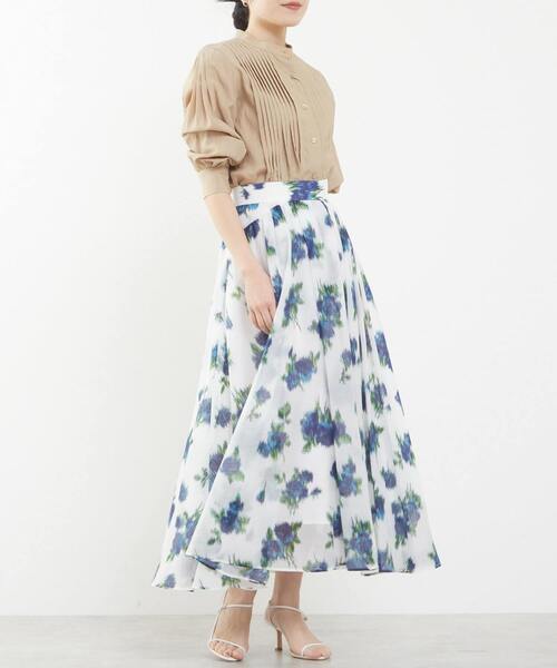 Tiara（ティアラ）の「ギャザーボリュームスカート（セットアップ可）（スカート・レディース・グレー/ホワイト・2/3）」の8枚目の写真