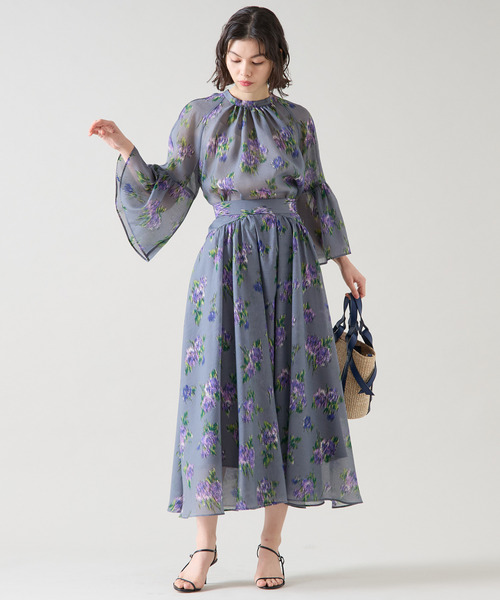 Tiara（ティアラ）の「ギャザーボリュームスカート（セットアップ可）（スカート・レディース・グレー/ホワイト・2/3）」の15枚目の写真