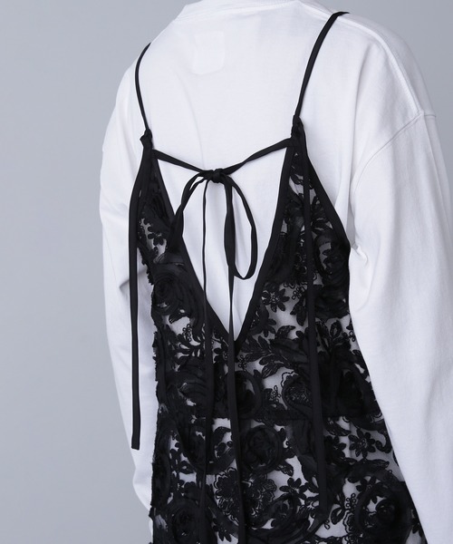 ROSE BUD(ローズバッド)の「2WAYエンブロイダリーレースワンピース(ワンピース・レディース・ブラック/ホワイト・ONE SIZE)」の13枚目の写真