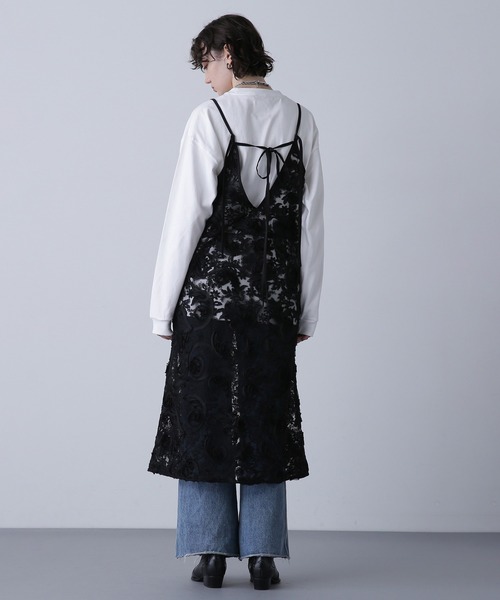 ROSE BUD(ローズバッド)の「2WAYエンブロイダリーレースワンピース(ワンピース・レディース・ブラック/ホワイト・ONE SIZE)」の9枚目の写真