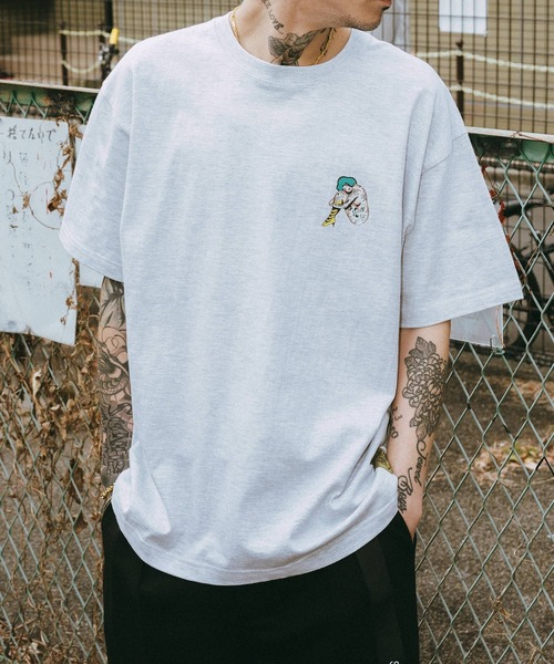 Subciety(サブサエティ)の「innocence tee(Tシャツ/カットソー・メンズ・ブラック/アッシュ/ホワイト・XX-LARGE/X-LARGE/LARGE/MEDIUM/SMALL)」の13枚目の写真