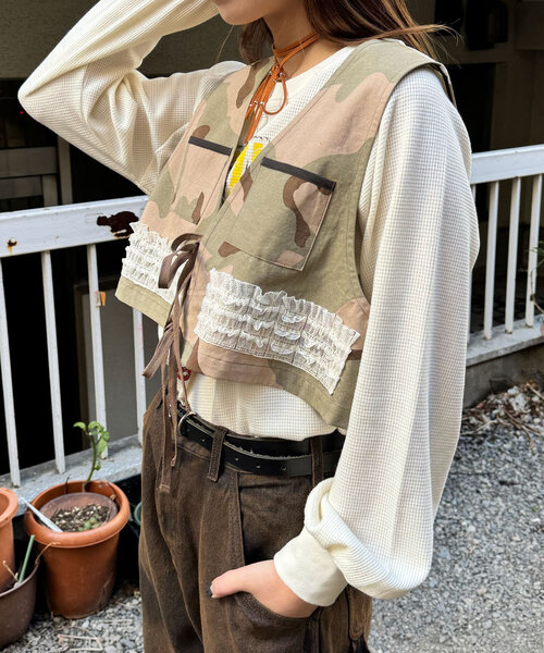 CIAOPANIC(チャオパニック)の「リボンハンティングベスト(ベスト・レディース・カーキ/ブラウン/ベージュ・ONE SIZE)」の15枚目の写真