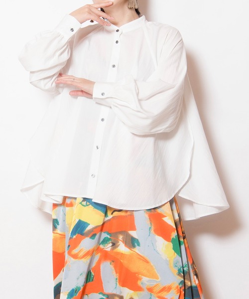 OSMOSIS（オズモーシス）の「ギャザースリーブブラウス（シャツ/ブラウス・レディース・ピンク/ホワイト/サックスブルー/ネイビー・ONE SIZE）」の2枚目の写真