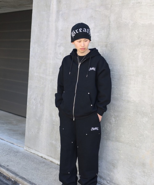ATMARK(アットマーク)の「《2サイズ展開 / UNISEX 》ATMARKグラフィティロゴ リベット フルジップパーカー(パーカー・メンズ・ホワイト/ブラック・MEDIUM/LARGE)」の21枚目の写真