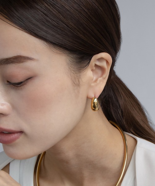 abaskdesign(アバスクデザイン)の「金属アレルギー対応 ドロップデザインピアス M(ピアス(両耳用)・レディース・ゴールド/シルバー・FREE)」の1枚目の写真