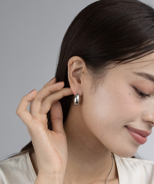 abaskdesign(アバスクデザイン)の「金属アレルギー対応 ドロップデザインピアス M(ピアス(両耳用)・レディース・ゴールド/シルバー・FREE)」の11枚目の写真
